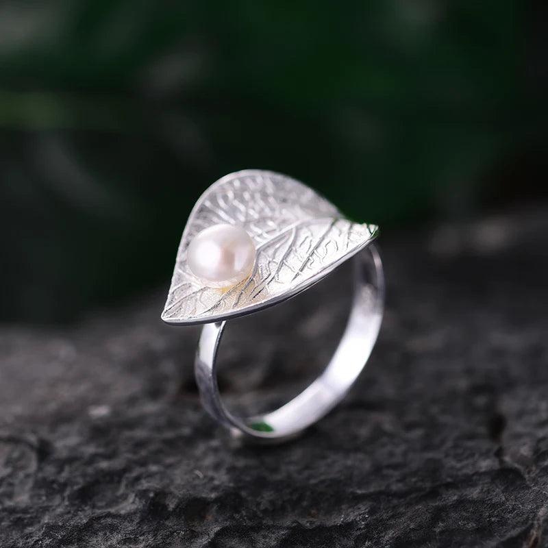 Bague perle véritable sur feuille dorée | Argent 925 détails plaqué Or 18K