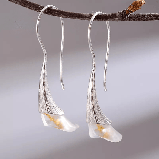 Boucles d'oreilles fleurs de calla lily | Argent 925 détails plaqué Or 18k