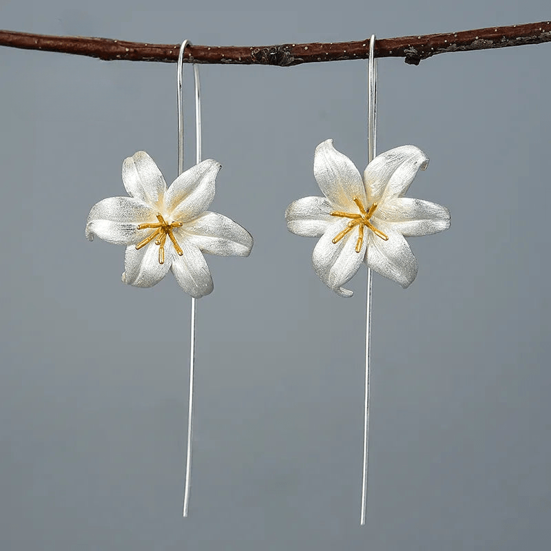 Boucles d'oreilles Lily Flower | Argent 925 détails plaqué Or 18K